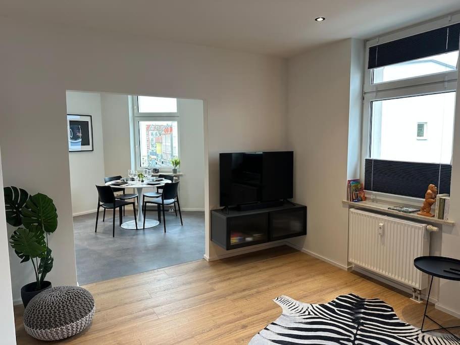 Moderne 50 Qm Unterkunft Monkey Rostock Exterior foto